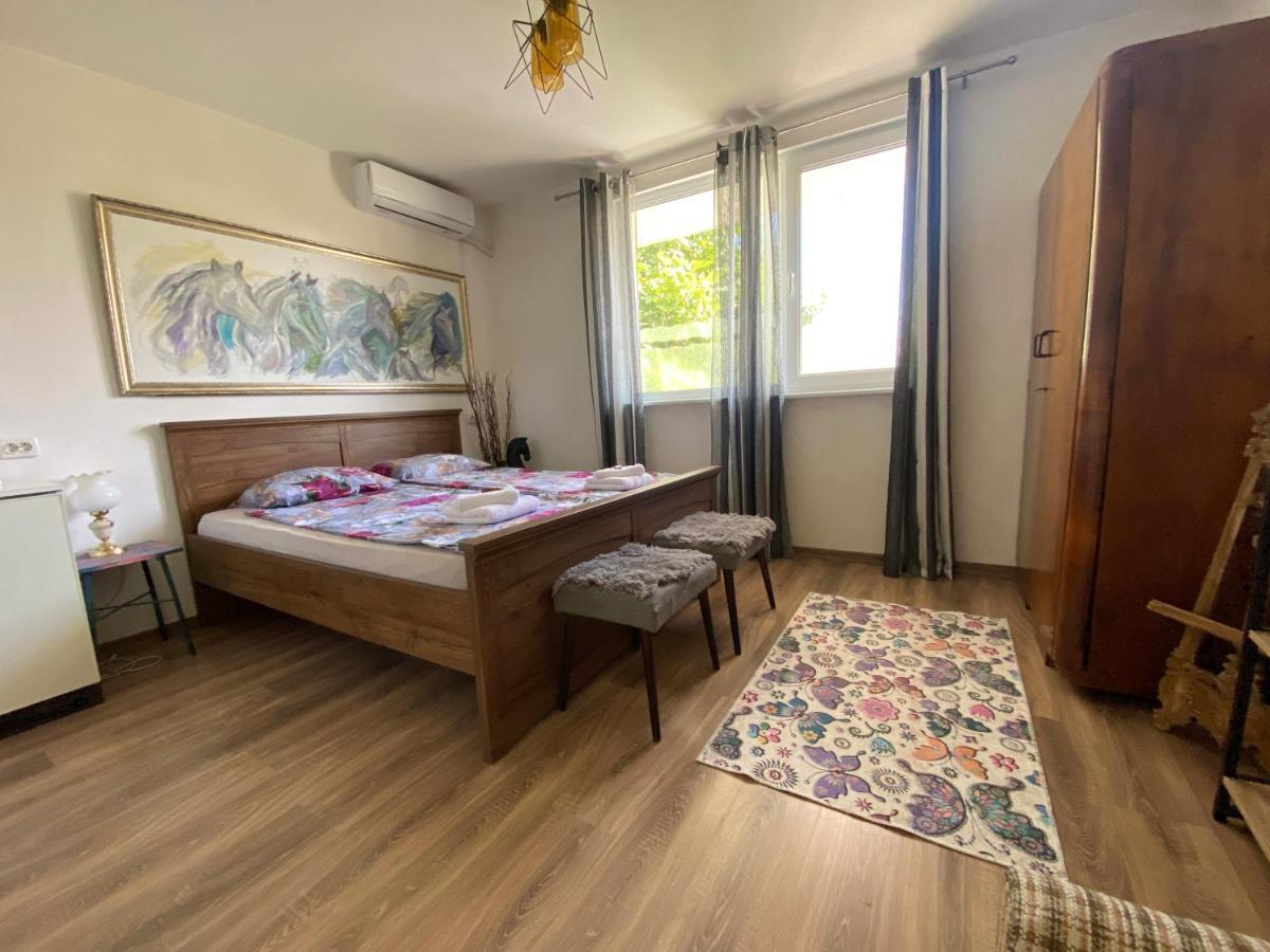 Guest House Hei Taka Созопол Екстериор снимка