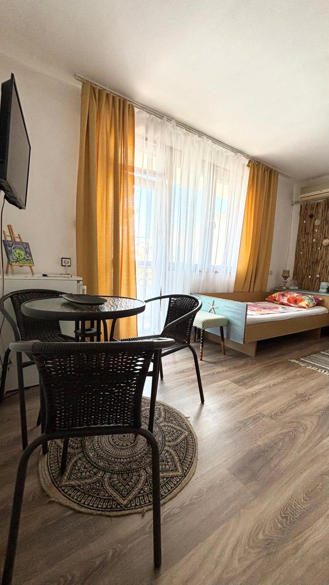 Guest House Hei Taka Созопол Екстериор снимка