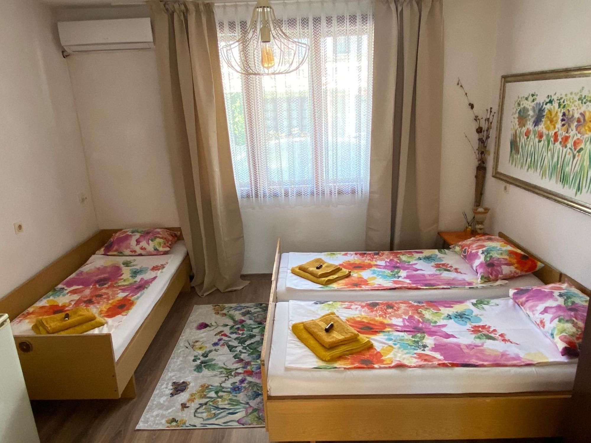 Guest House Hei Taka Созопол Екстериор снимка