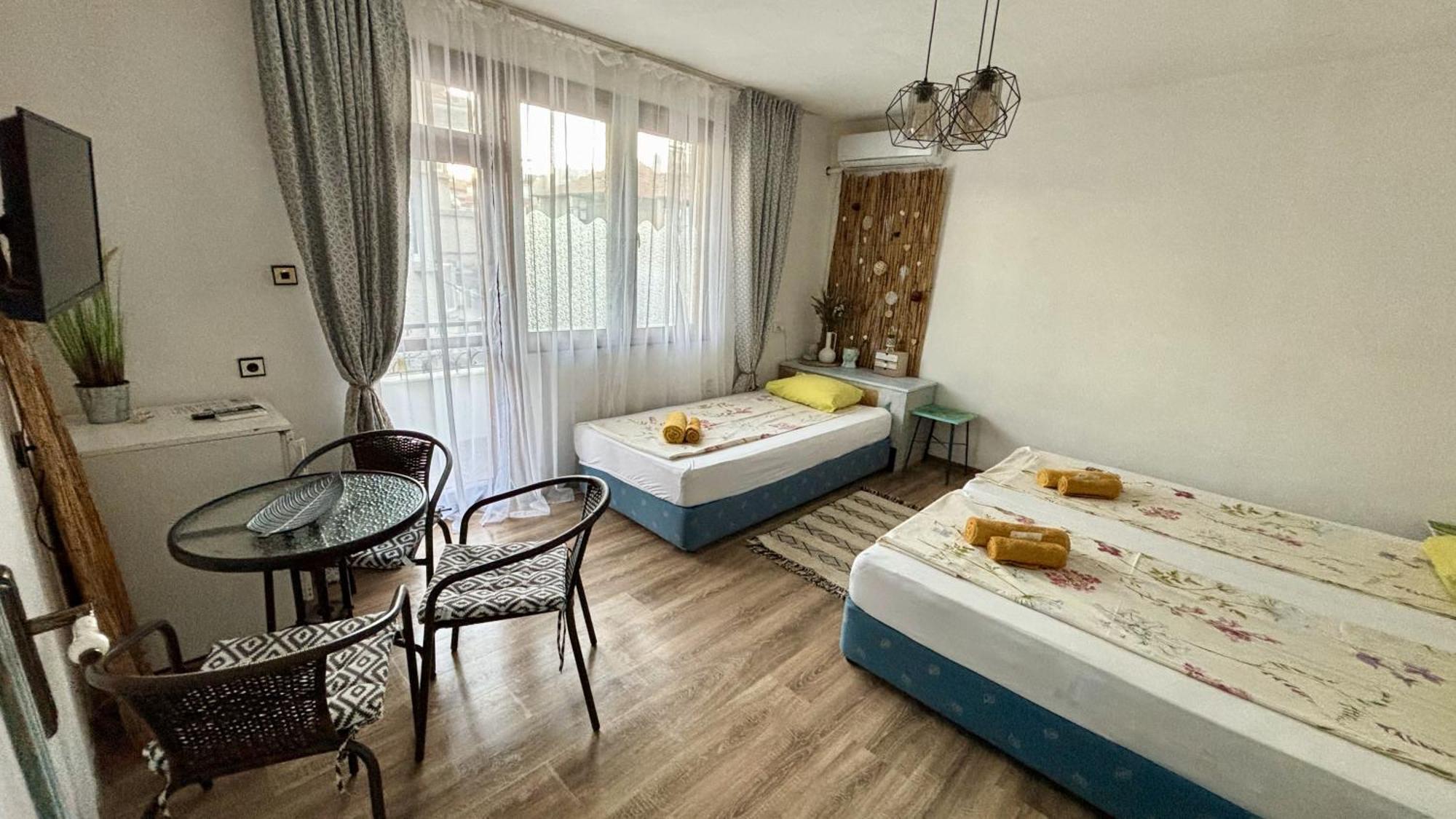 Guest House Hei Taka Созопол Екстериор снимка