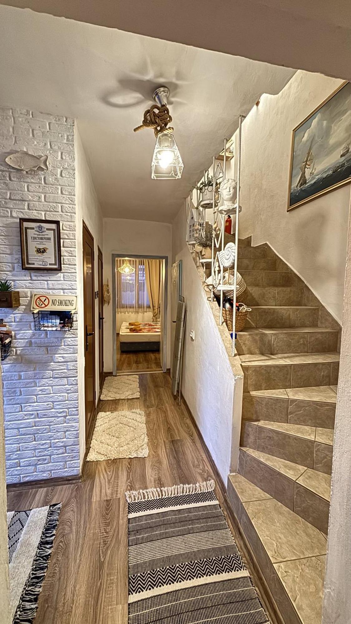 Guest House Hei Taka Созопол Екстериор снимка